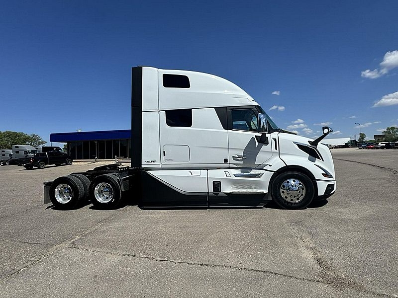 2026 Volvo VNL 860 For Sale 74 quot Sleeper 68280 2026 Volvo VNL 860 For Sale 74 quot Sleeper 68280
