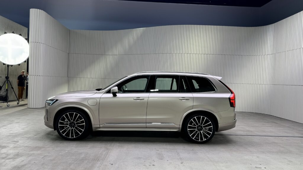 FIRST LOOK 2026 Volvo XC90 Is A Redesigned A Best Seller Car  FIRST LOOK 2026 Volvo XC90 Is A Redesigned A Best Seller Car