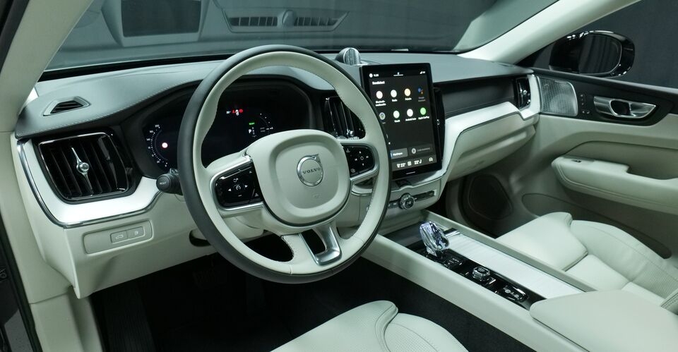 Volvo XC60 T8 AWD Long Range High Performance Ultra Dark Heti Ajoon  Volvo XC60 T8 AWD Long Range High Performance Ultra Dark Heti Ajoon